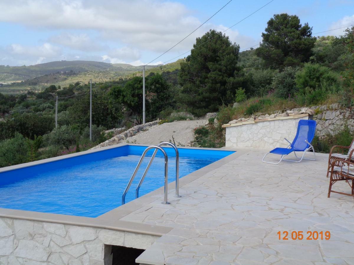 La Pietra Villa Chiaramonte Gulfi Buitenkant foto